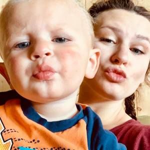 Meet your Posher, Taylor